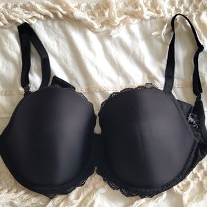 VS Dream Angels lined demi 36DDD black